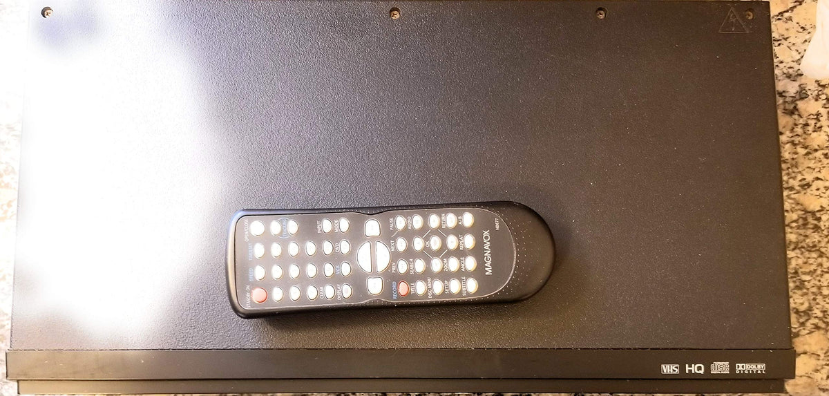 DVD Player VCR Combo P713